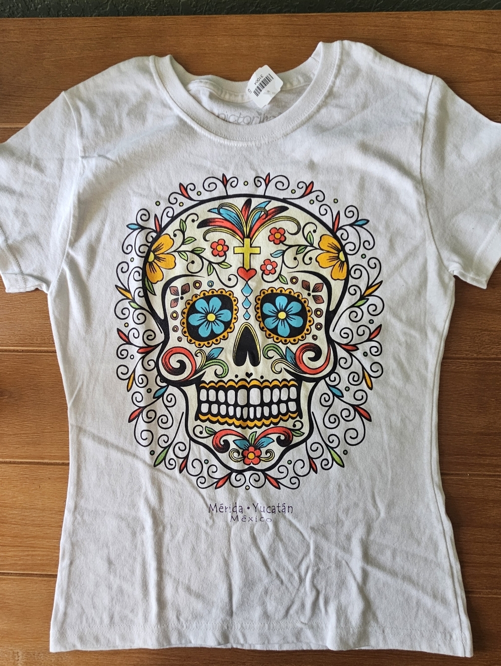 NWT- Adult Womens Sugar Skull Colorful T Shirt Size Medium